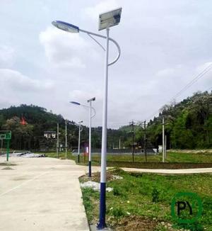 保定廠家：美麗鄉村建設為什么要裝太陽能路燈